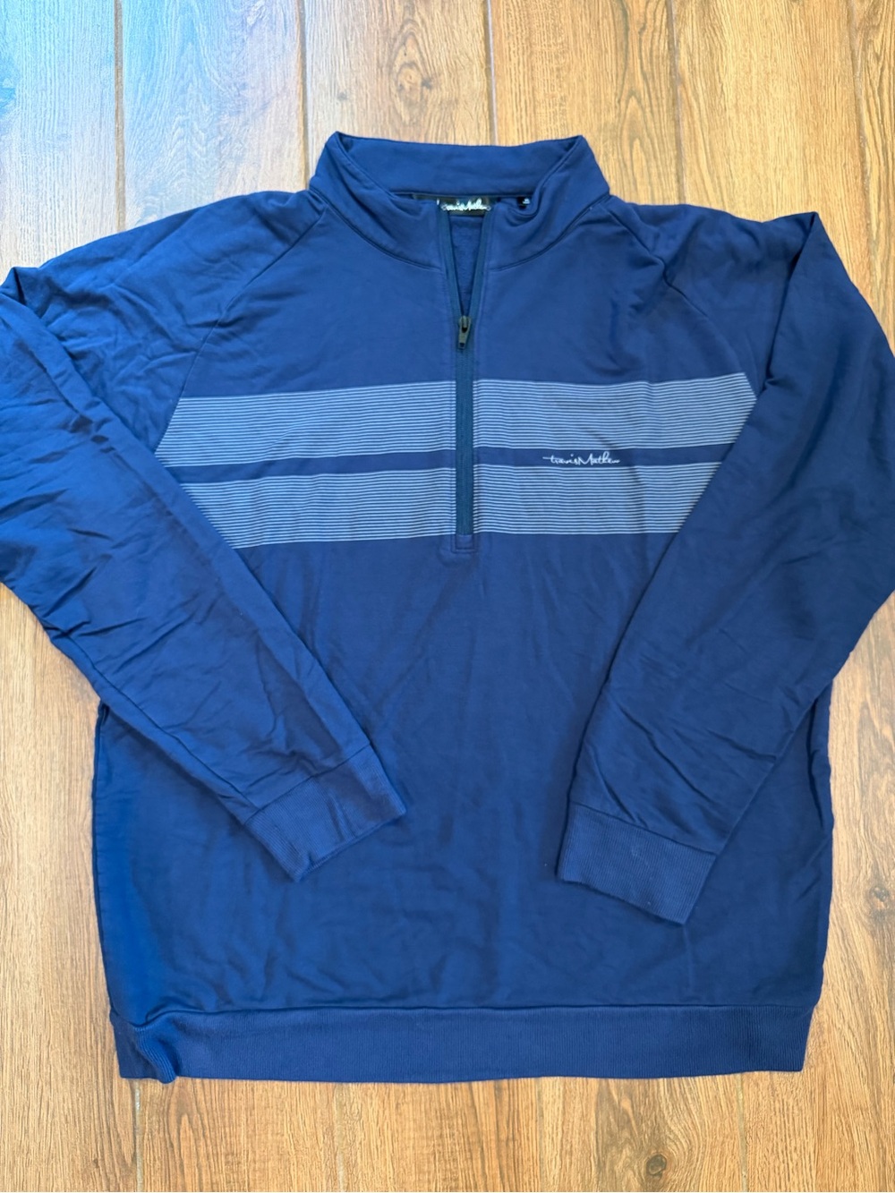 Travis Mathew Men's Navy Half-Zip Pullover with Light Blue Stripes / xl